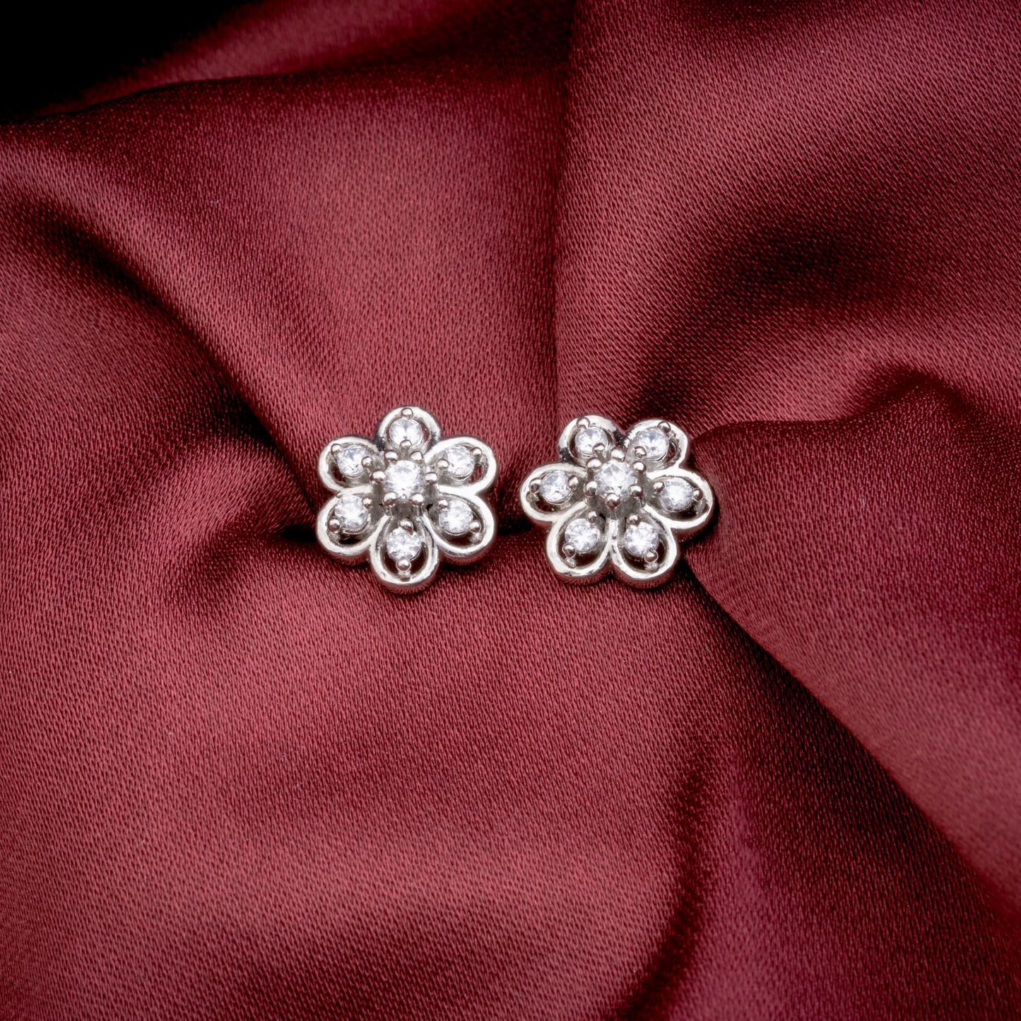 Floral Silver Bloom Earring