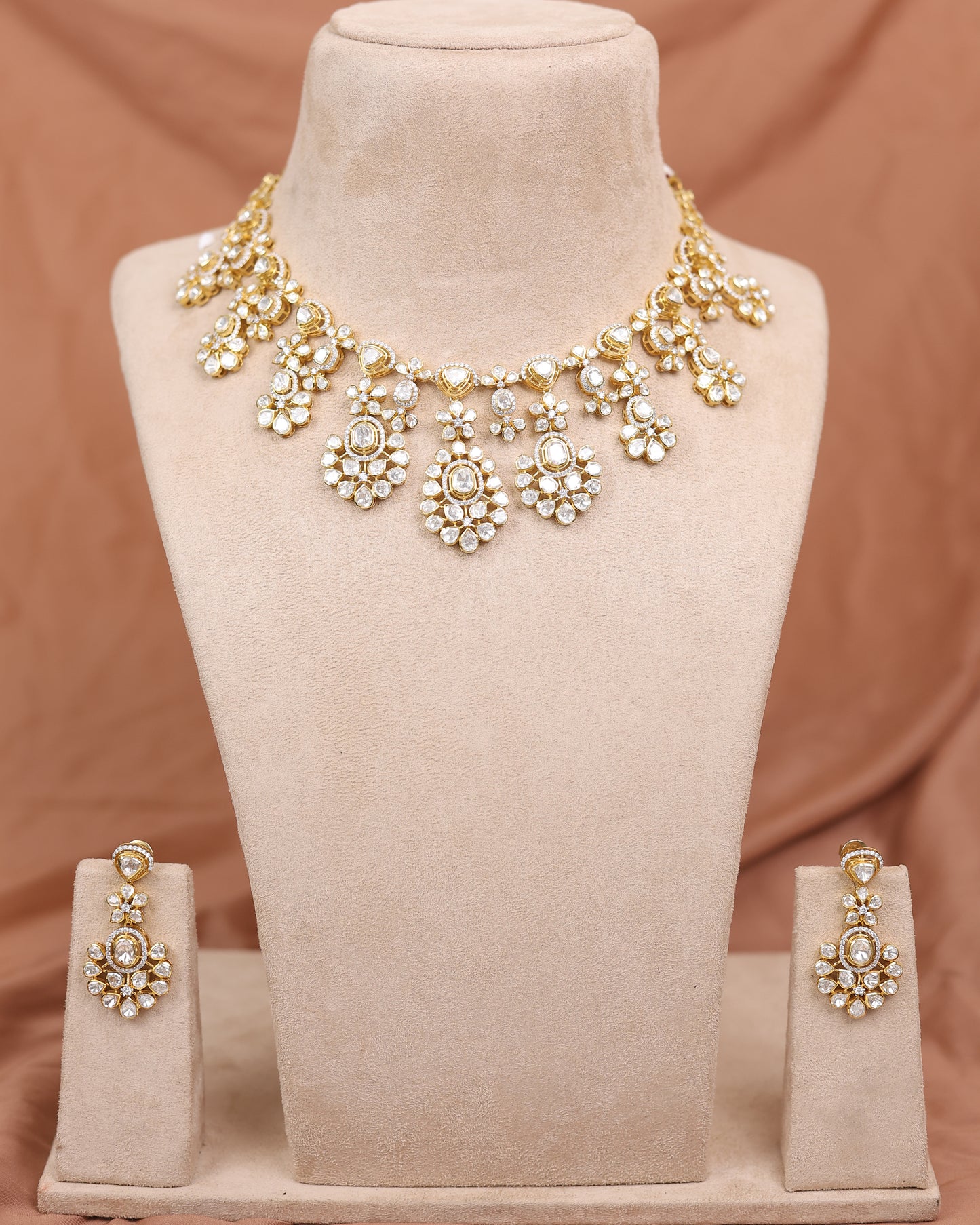 Amaira Necklace Set