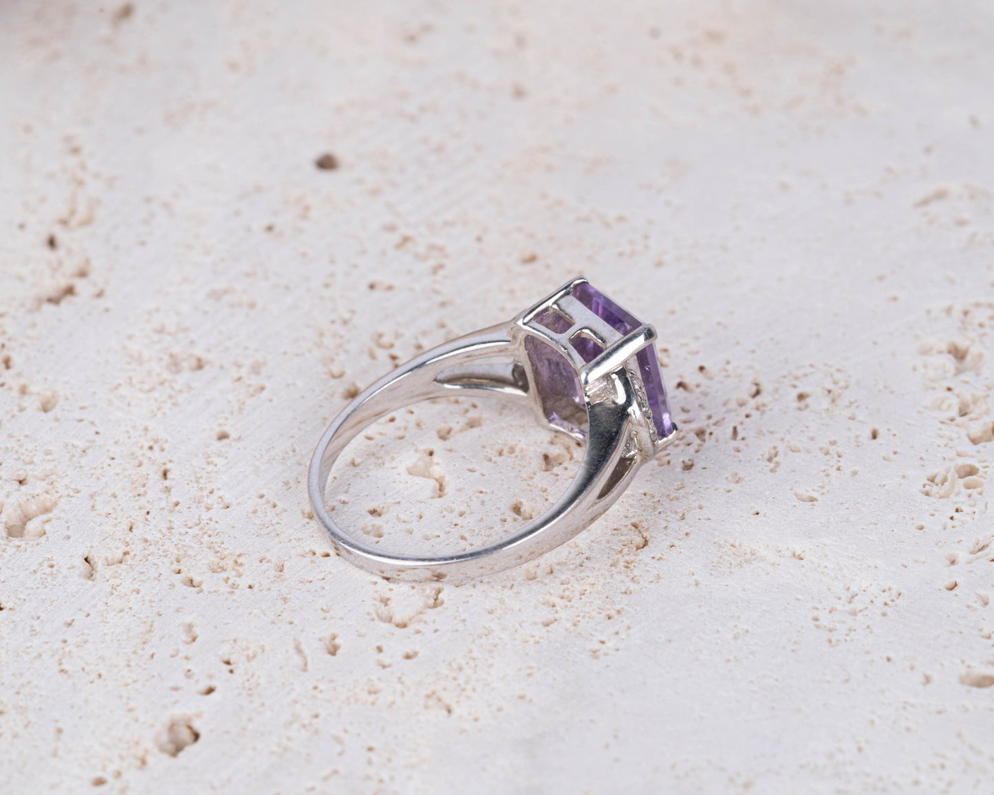 Amethyst Splendor Ring