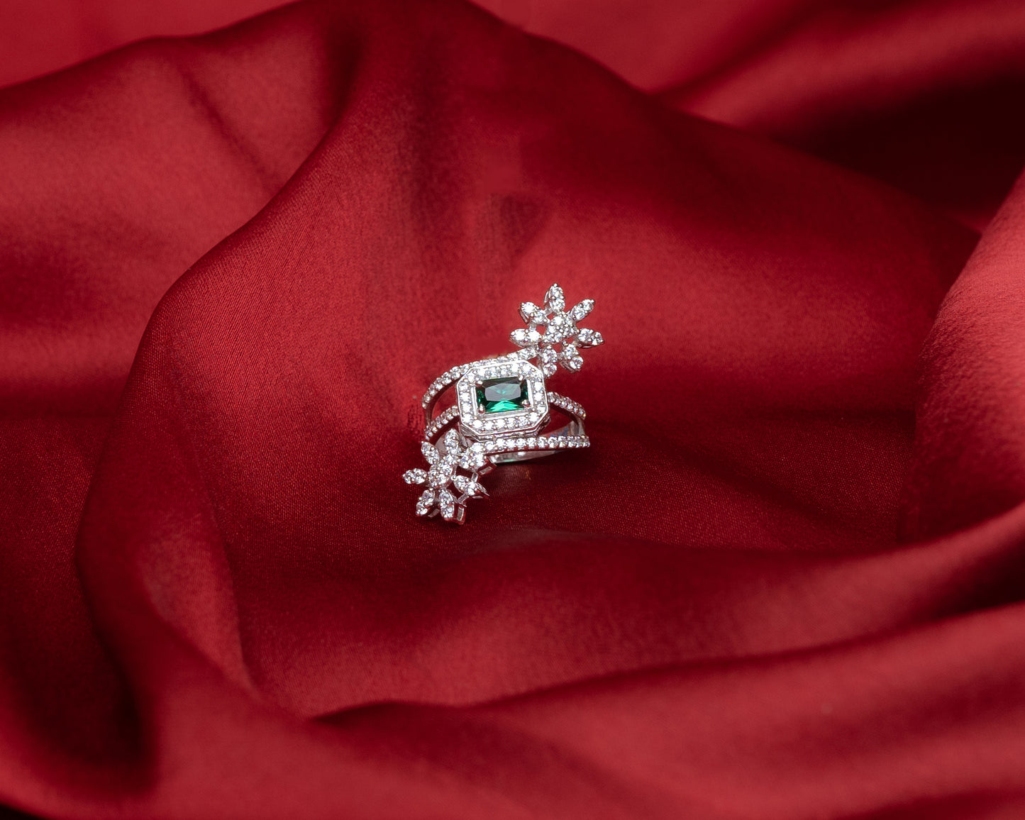 Green Gemstone Floral AD Ring