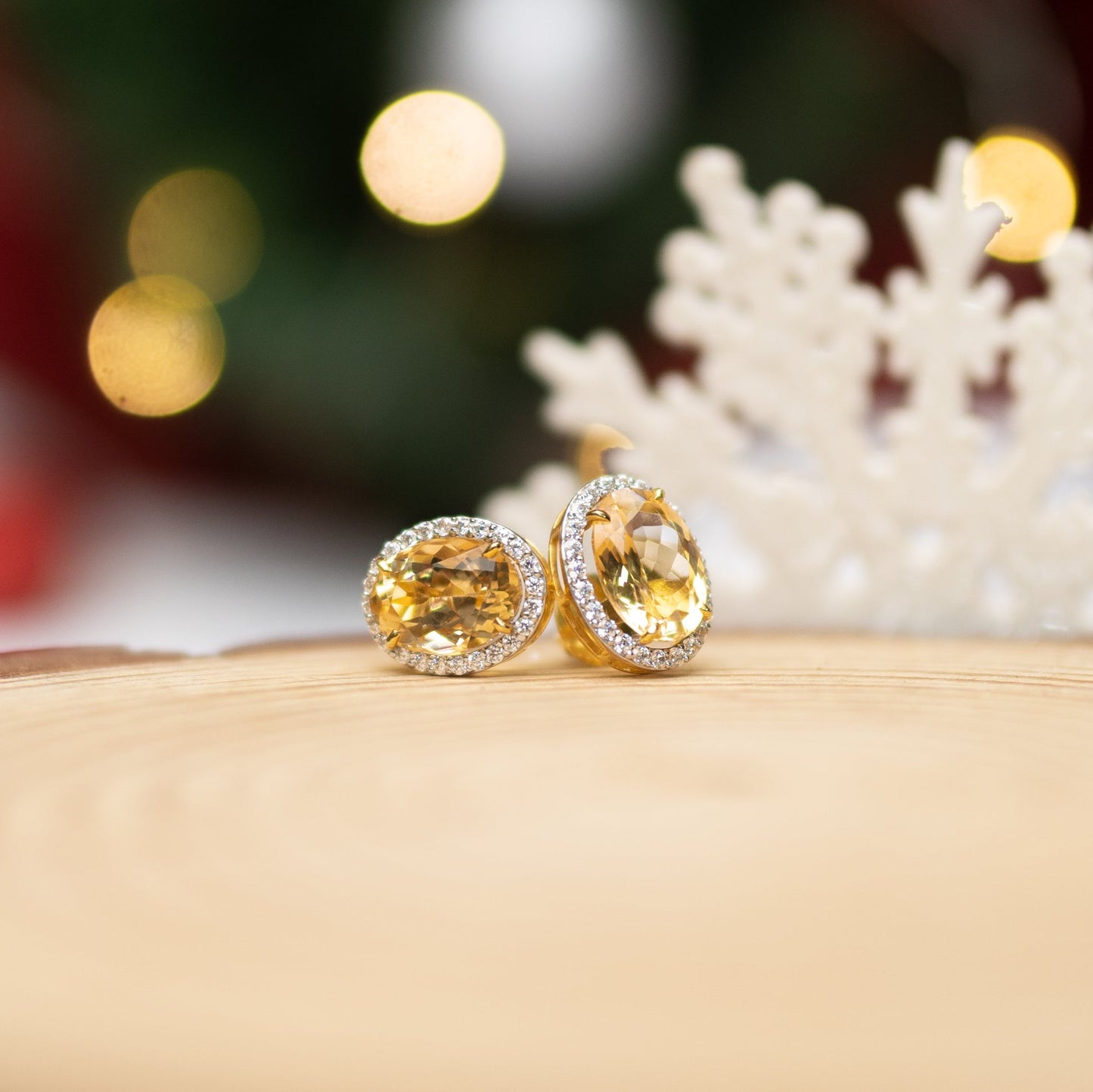 Golden Glow Stud Earring