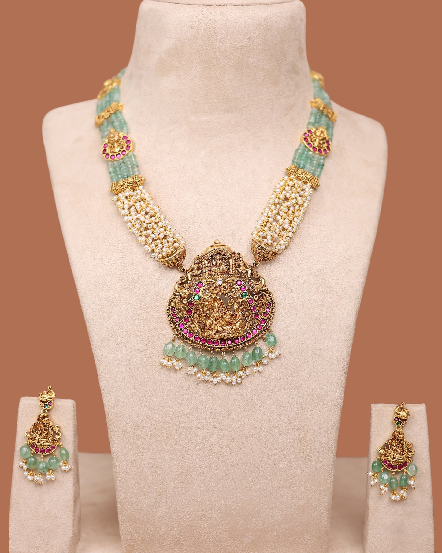 Gulaab Goddess Silver Necklace Set