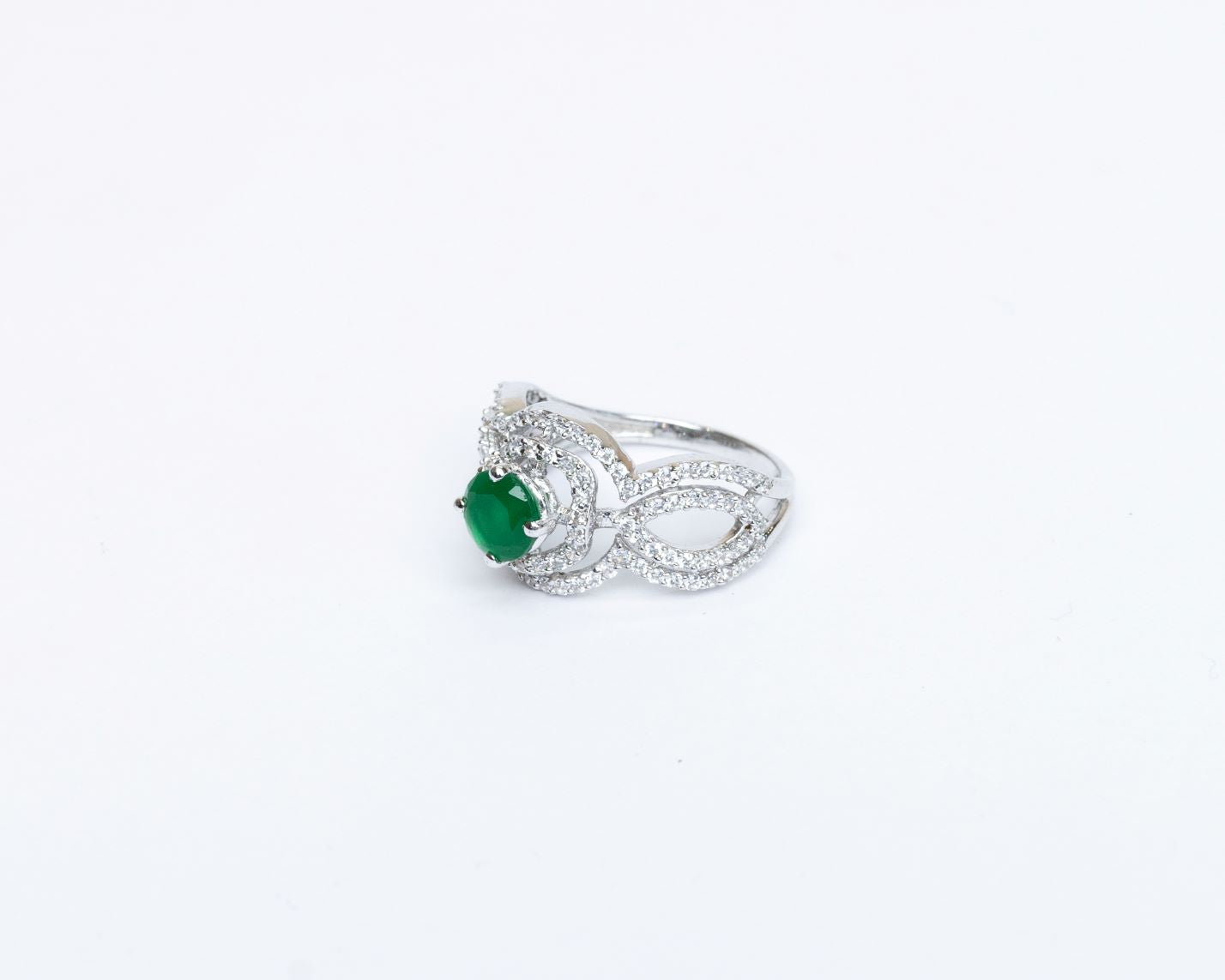 Gemstone crystal Ring