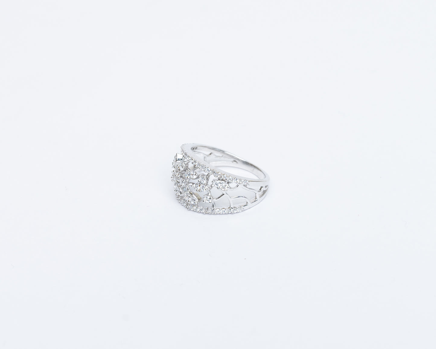 Sterling silver mesh artificial diamond ring